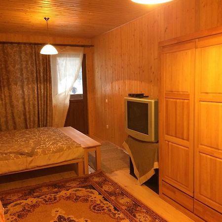 Guest House In Carpathians Myhowe Exterior foto