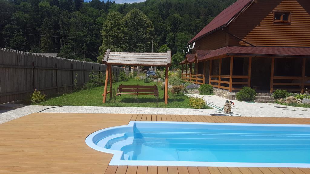 Guest House In Carpathians Myhowe Exterior foto
